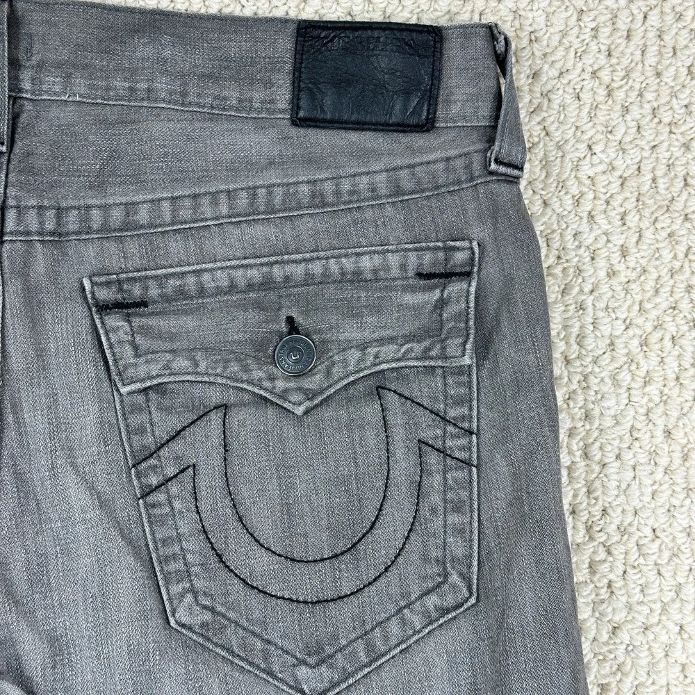 True Religion Jeans 36 (Fits 37x34) Gray Wash Ricky Relaxed Straight Flap Pocket